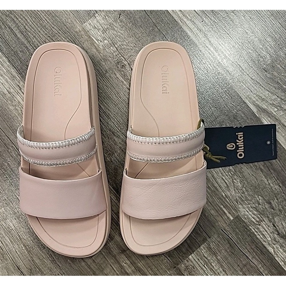 OluKai Platform Sandals, Pink, Size 7 NWT